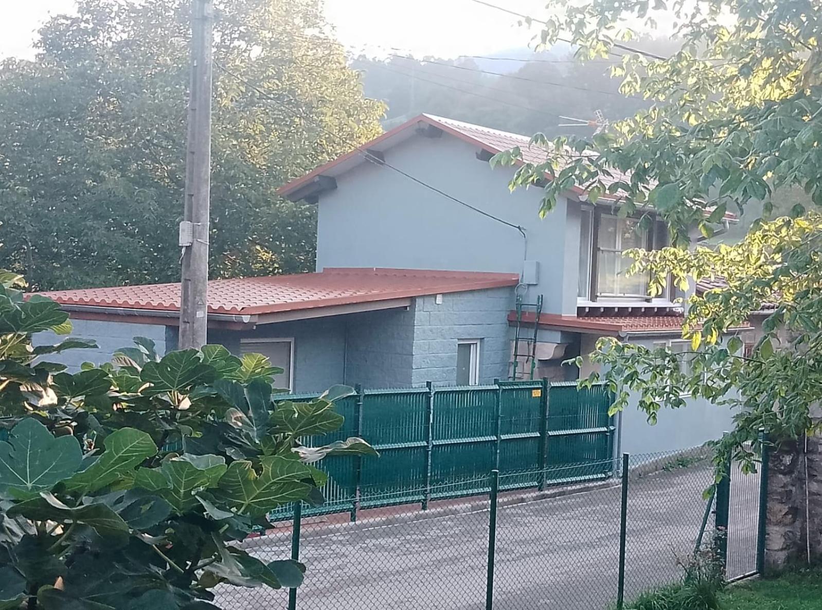 Casa Canal De Las Tejeras Corrales De Buelna エクステリア 写真
